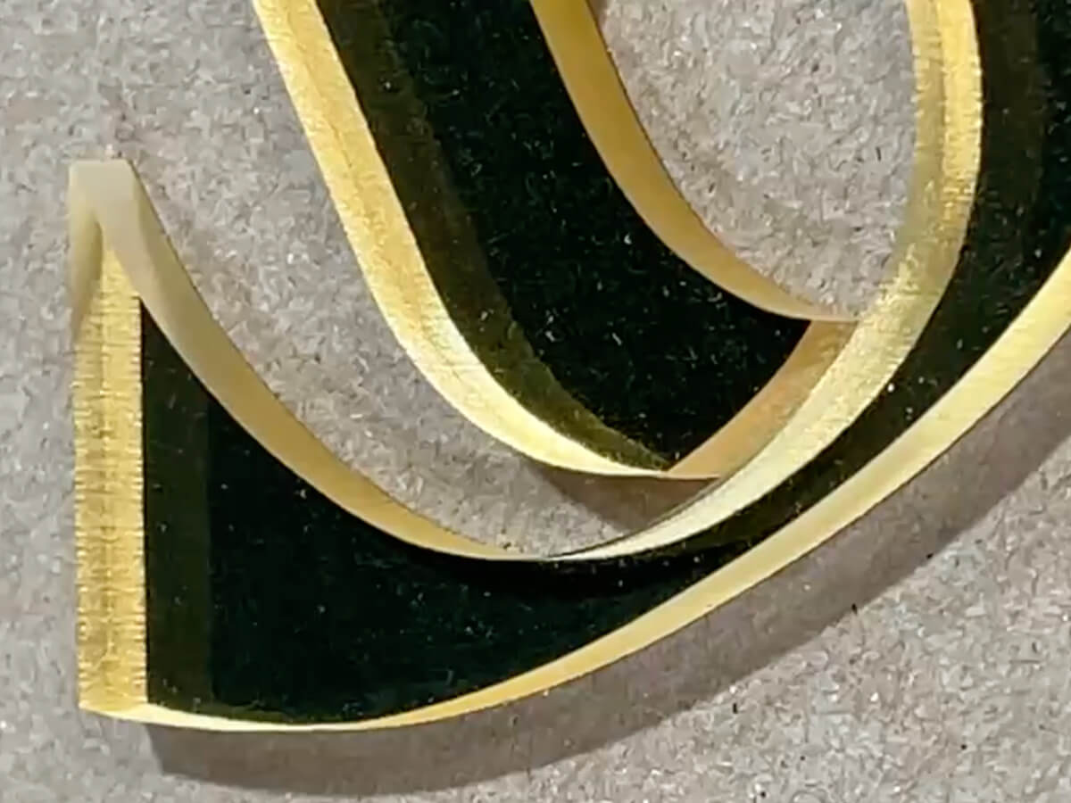 A v-bit routing starboard HDPE